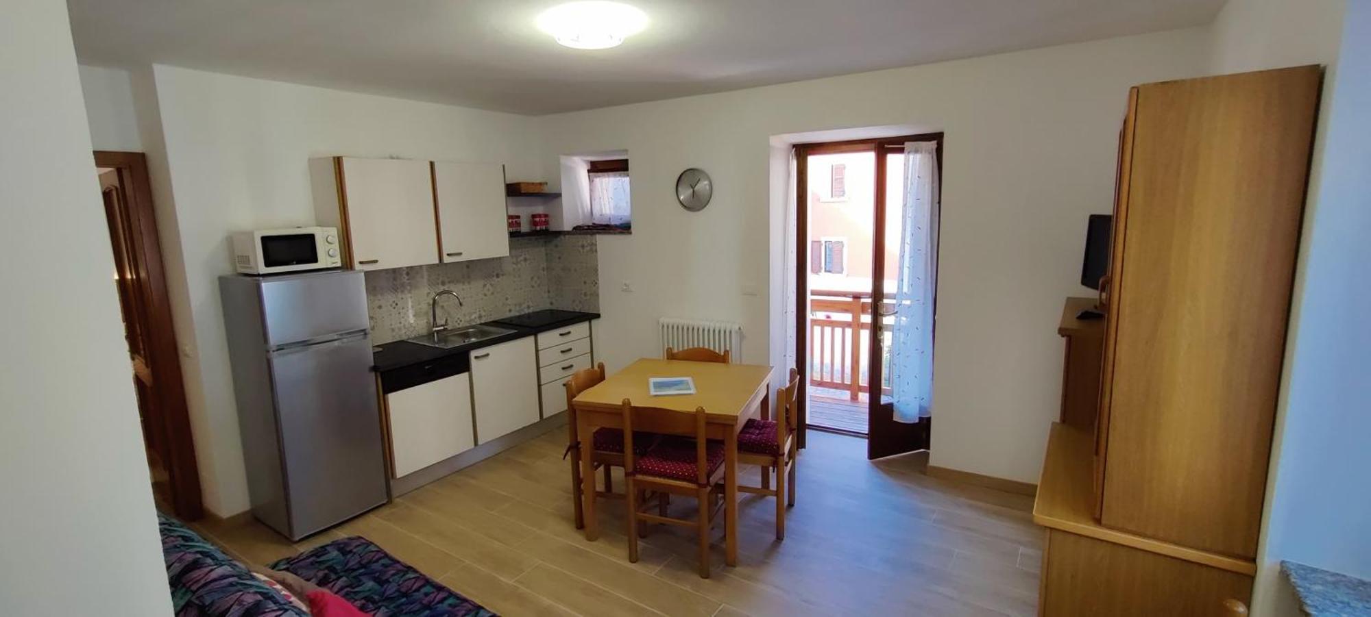 Casa Lucianer Appartement Molveno Buitenkant foto